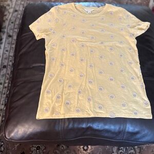 Lucky Brand Yellow Daisy Print women’s tee